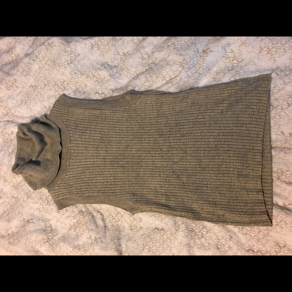 Francesca’s Turtle Neck Tank